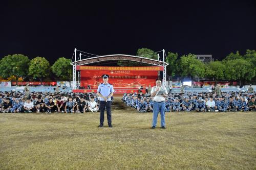 ��������������