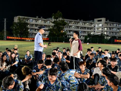 ñûÔÆÑ§Éú»¥¶¯ ñûÔÆÑ§Éú»¥¶¯