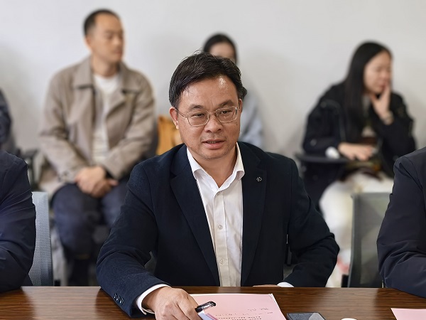 8f5dca37d8bab520f989f92b6db3e528