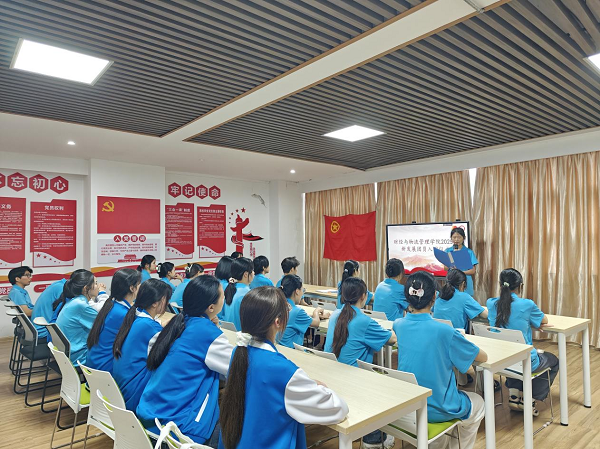 ��������������Ա����