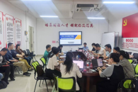 �ƾ�����������ѧԺ��չ2024-2025ѧ����ѧ������ʦ����̸��