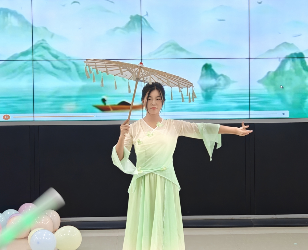 ���꽧����ͼ���赸�ݳ�