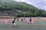 365���й�˾��һ��Ů������������Բ����Ļ