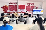 �ƾ�����������ѧԺ�ٿ�ѧҵԤ����ѧ�������̸��