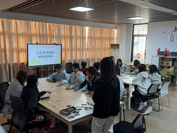 94b131d1210749aa835dac32240d879a