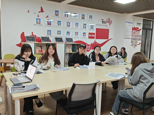 be2abb76c0144d279ad0c1f77b13cfa8