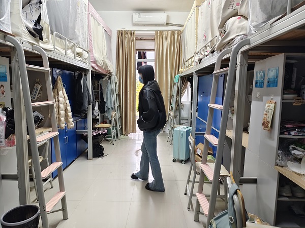 bbb71c0942f846e49c2cca56ca31f12e