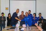 365���й�˾��������רҵ�ִ�ѧͽ�ƶ�������������ҵǩԼ