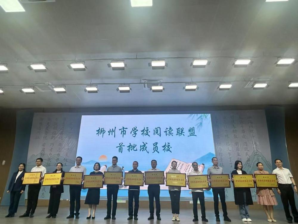 239a194b7960d683323cbf4d3029099