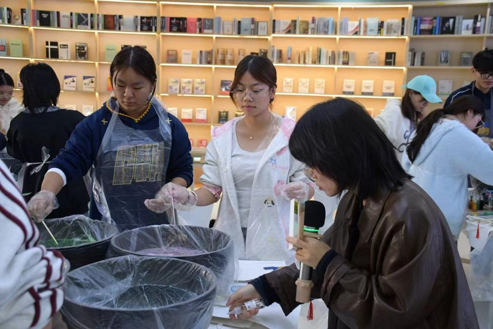 ʦ������