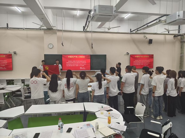 52687019bd234e0fa3054296fd31bc4c 33