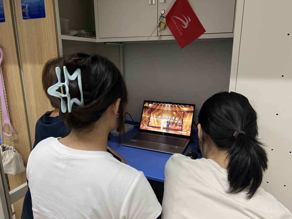 ��--ѧ��ԢĿͼƬ1