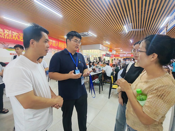 ͼ3 ��Ա���ҳ�����