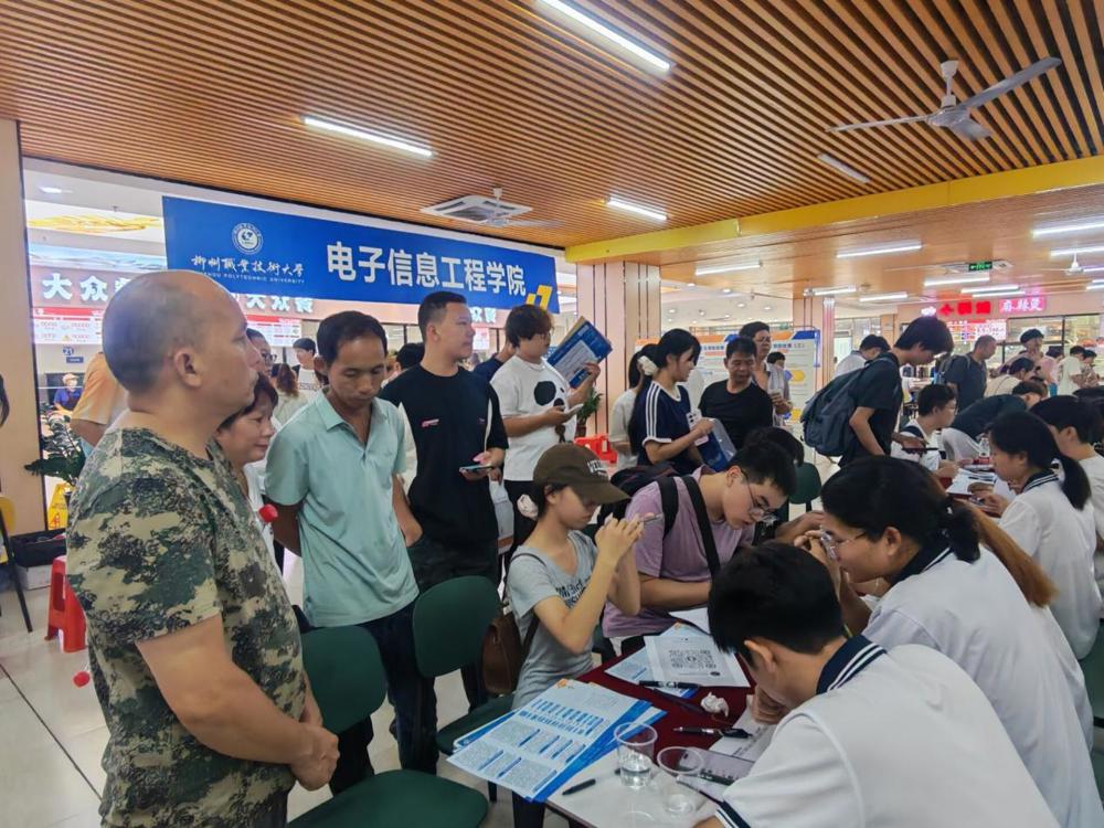 ͼ2 ���������ֳ�