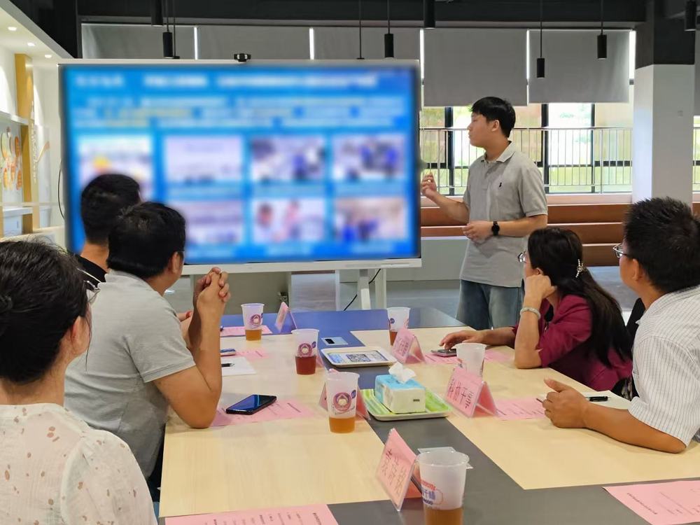 d03d7125432f4ff8943884b36d9320d4