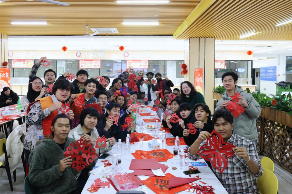 368712d6992b4486b3ad361bdfd92ccf 368712d6992b4486b3ad361bdfd92ccf