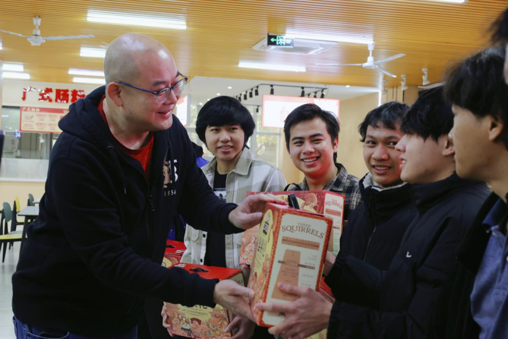 ac2980aeeed04e94983072f3664e114f