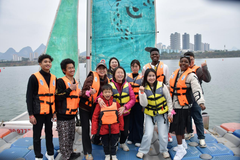 43e6dce635db40ec8a68b168cac6d8e7