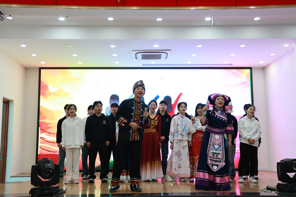 �����ݳ�