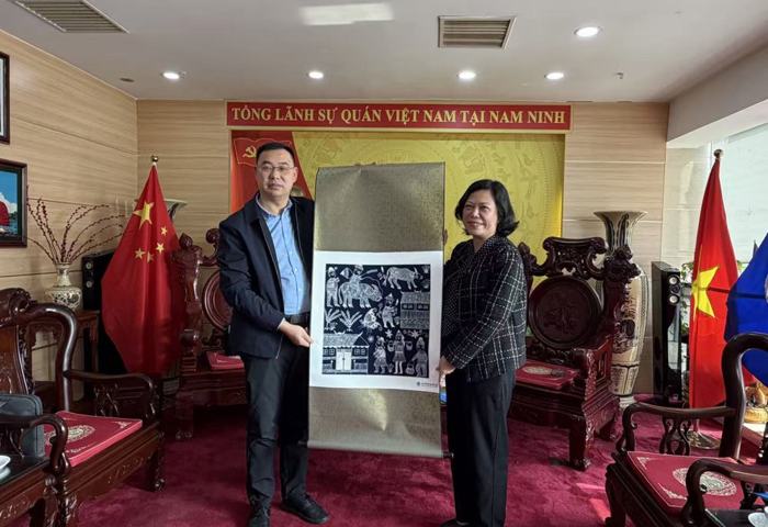 365���й�˾���Խ��פ���������¹�