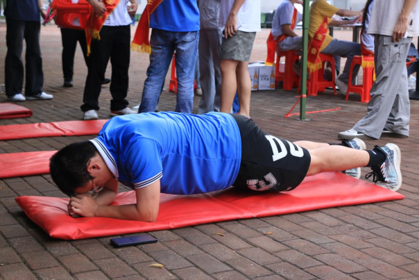 81c06f997f1049b4a9c84370a3afd78e