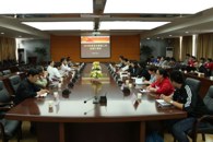 ���ഺ��ӳ����족ϵ�б��������ܽ�Ч�� �������� չ��δ������2010���ϵ�����������ܽ�㱨���ֳɾ���