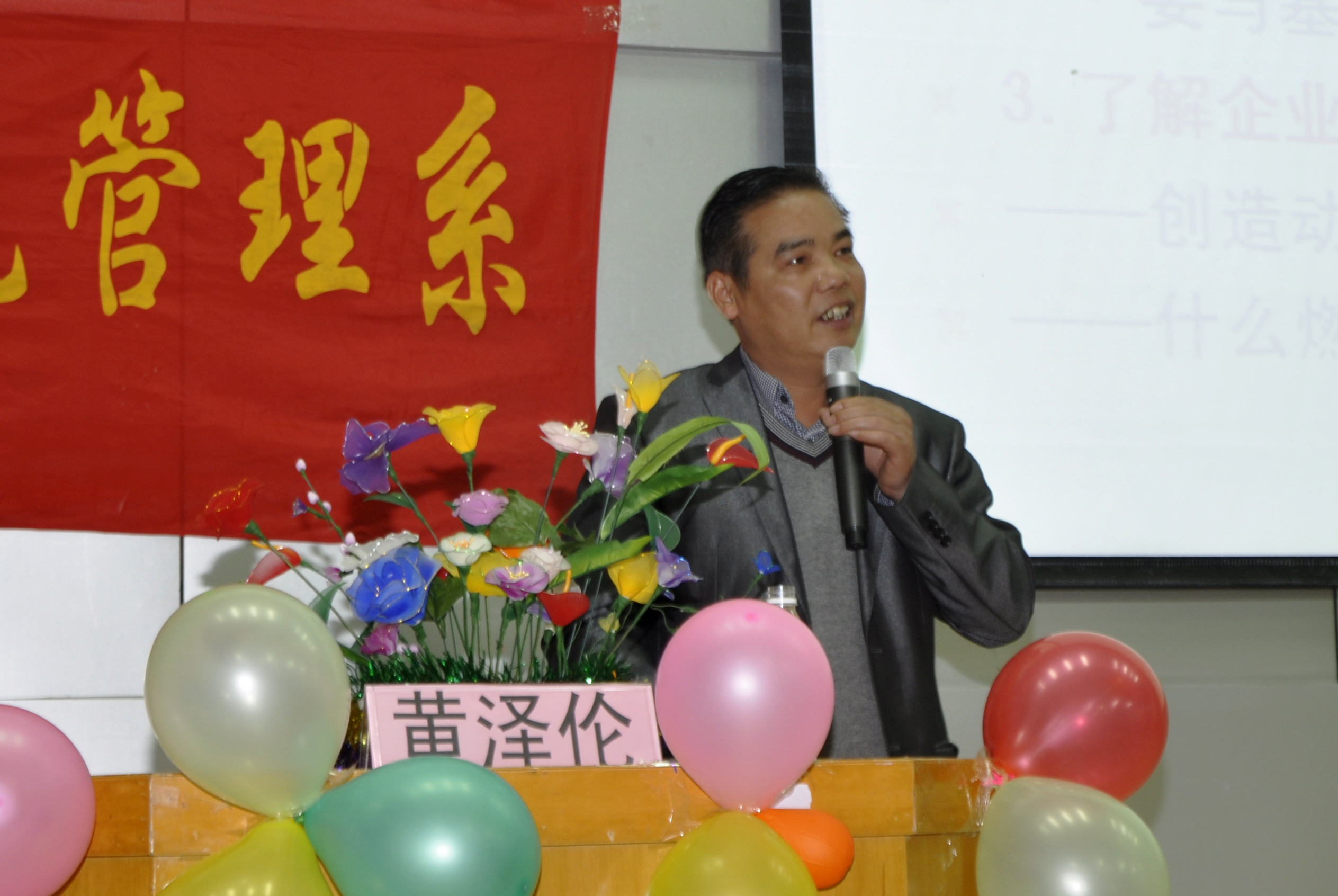 �����α���������������