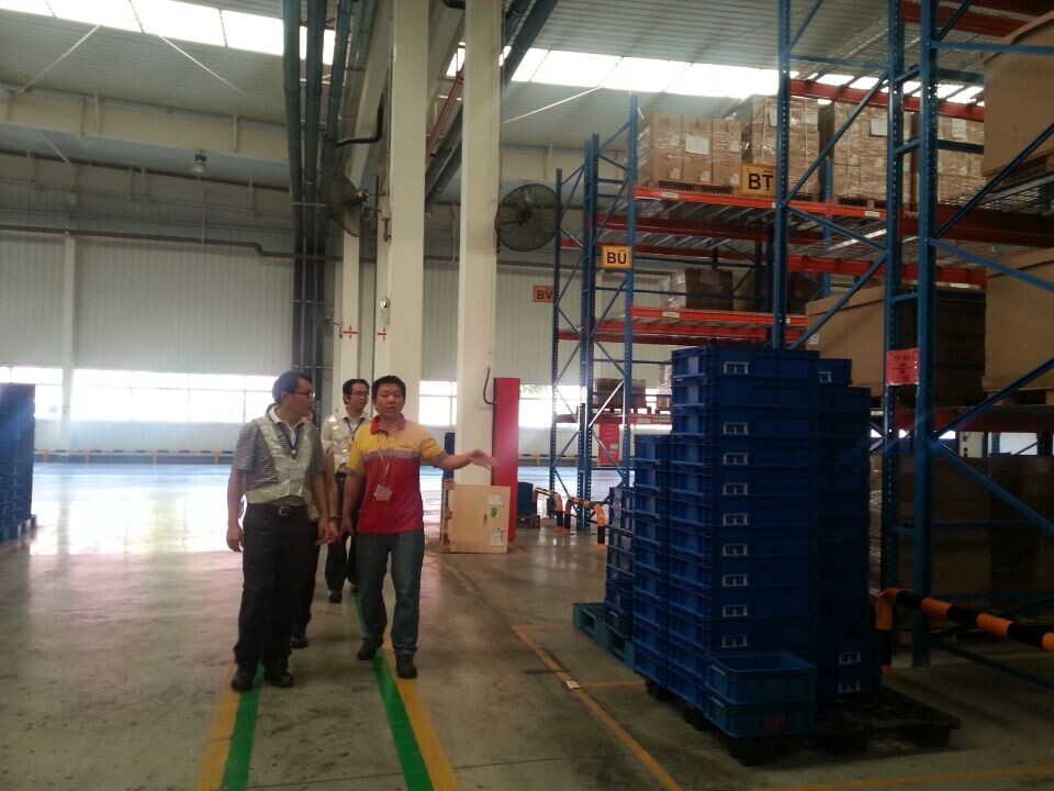 20140928161518705 ÁÖÈôɸ±Ôº³¤Ò»ÐÐÔڶغÀÎïÁ÷£¨±±¾©£©ÓÐÏÞ¹«Ë¾ÁøÖÝ·Ö¹«Ë¾ÏÖ³¡µ÷ÑÐ