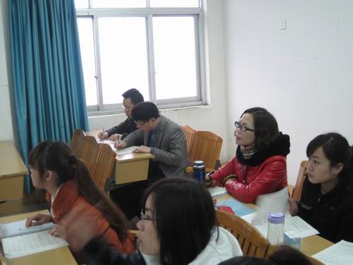 20141209181833908 听课、、评课场景