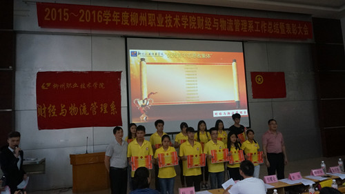 Ϊ����������������