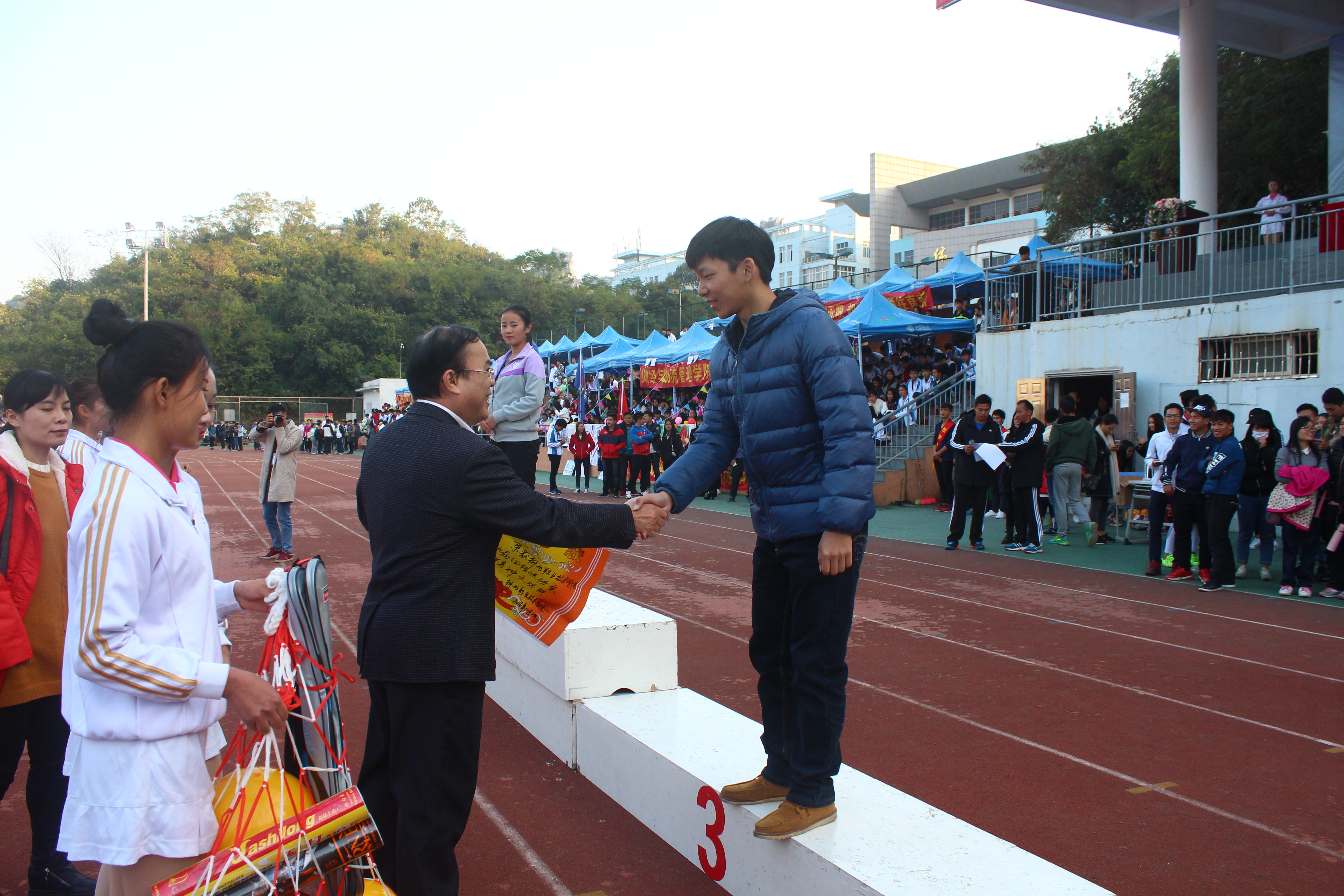 20161202204110623 20161202204110623