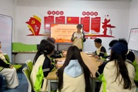 ������ʳ�﹤��ѧԺѧ����֧����չ���ж�һ�����䡱�