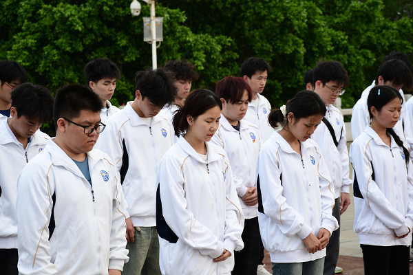 Ĭ��������