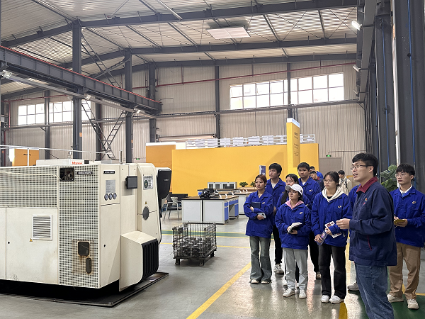 �������������������