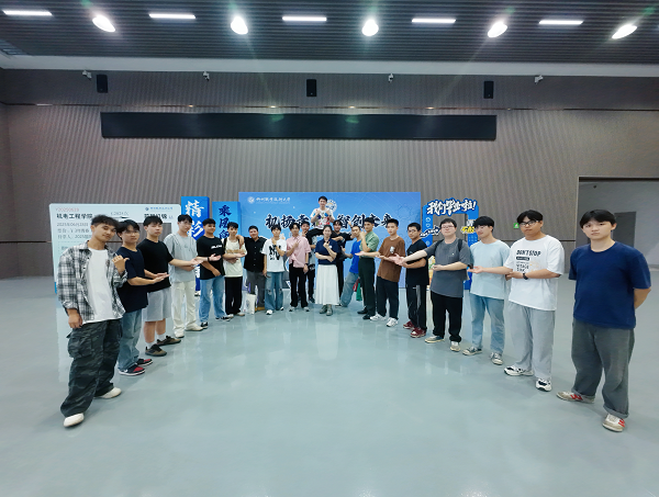 �����Ӱ����