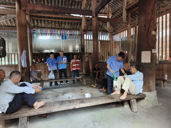 �����õ��徲֪ʶ���������н��ʴ�Ʒ