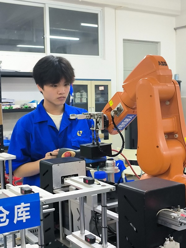 ���������Ի�е��