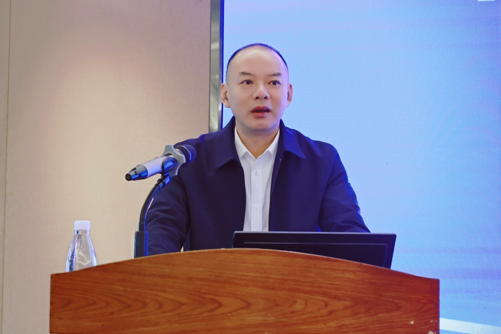 �ʽ���������ְί������ܽ�