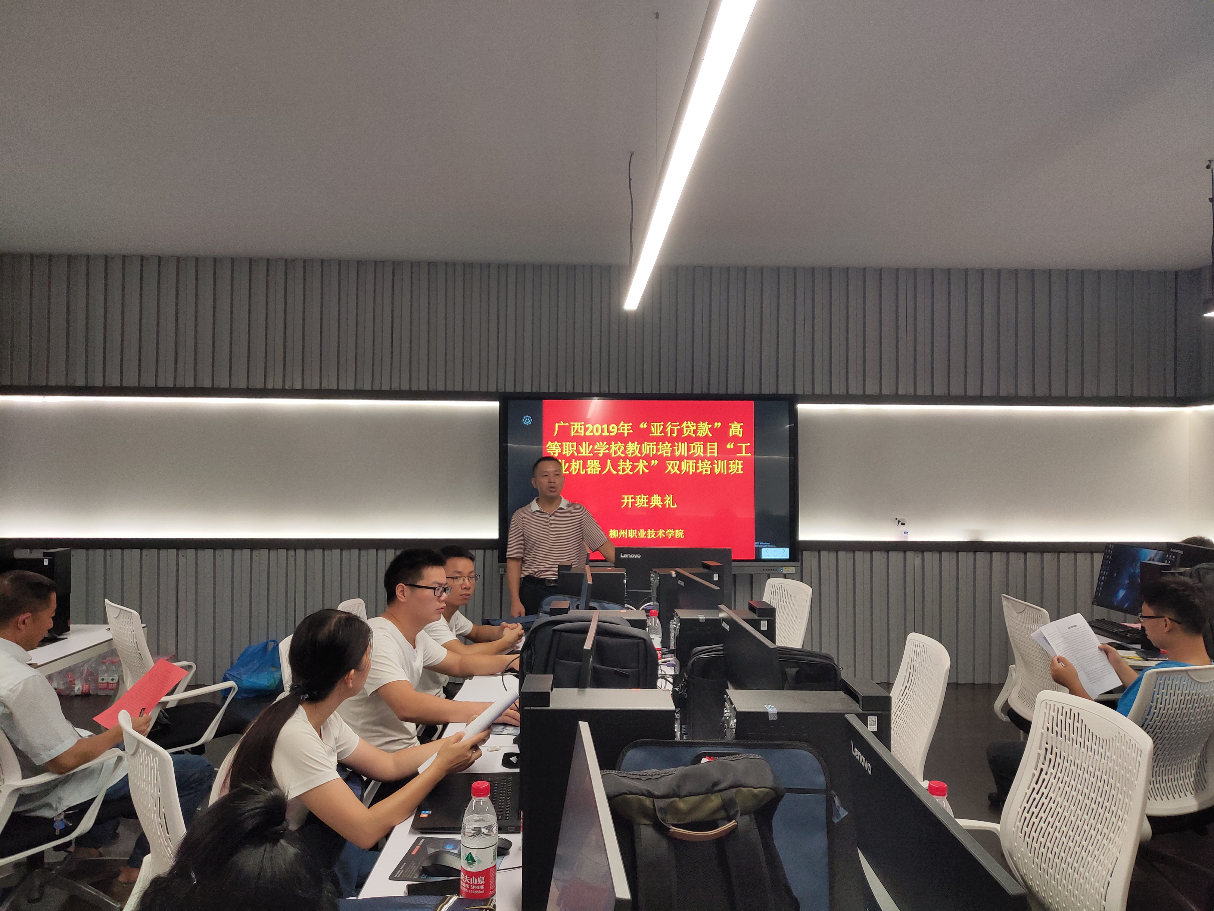 201908231503419586.png 201908231503419586.png