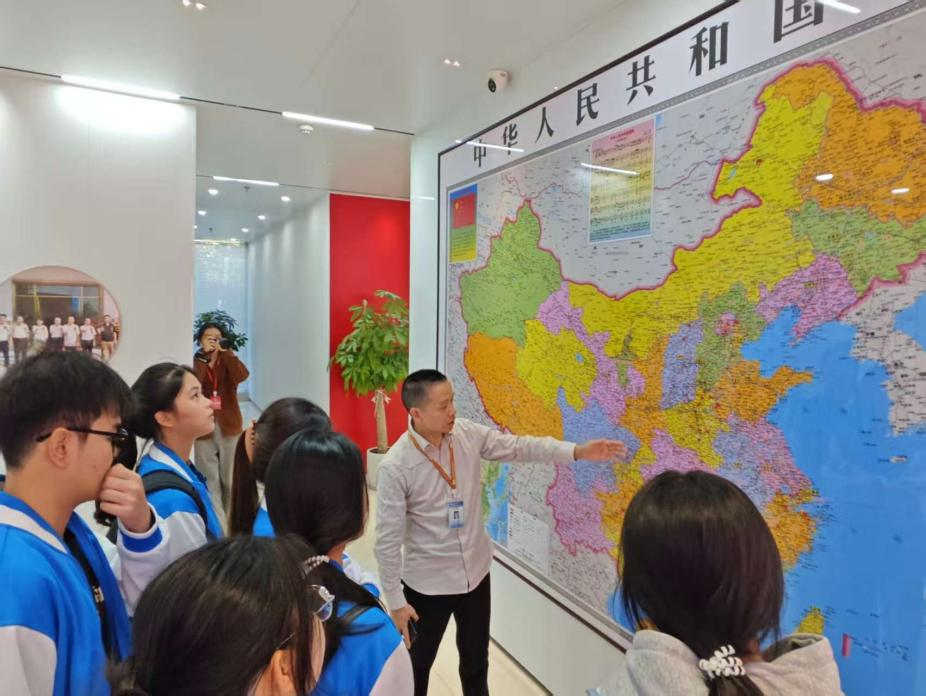 ¹ÙÌÁÐ£ÇøÑ§Éú×ß½ø¹ãÎ÷ÖÐÁøÊ³Îï¿Æ¼¼ÓÐÏÞ¹«Ë¾ ¹ÙÌÁÐ£ÇøÑ§Éú×ß½ø¹ãÎ÷ÖÐÁøÊ³Îï¿Æ¼¼ÓÐÏÞ¹«Ë¾