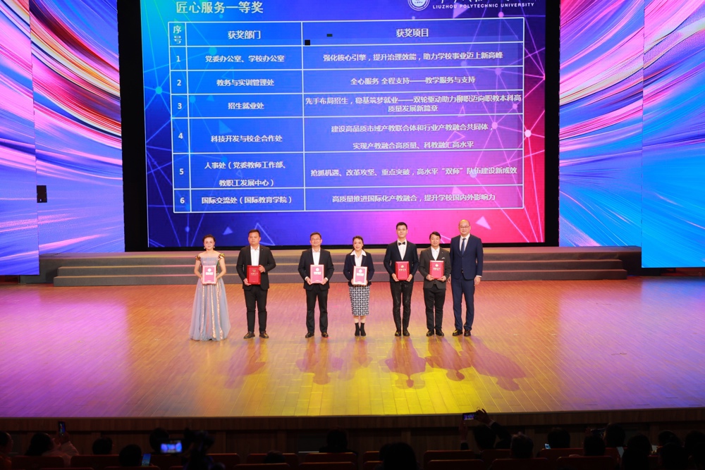 ��������һ�Ƚ�