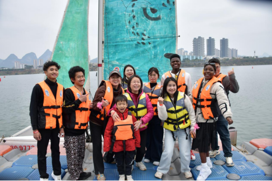 a6680033f46048bfbf5e8b81d21b06ec