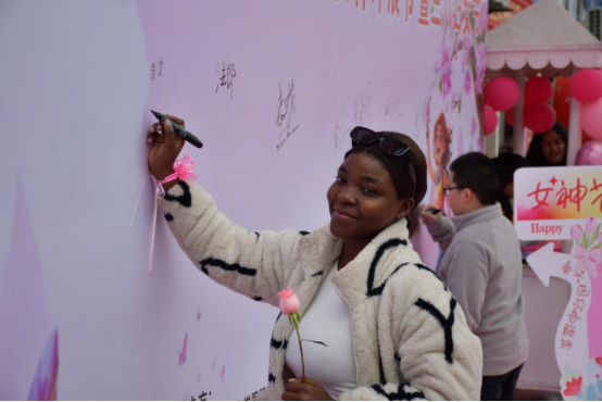 ba21010fcfbb4b28a3e6738d0e274b07