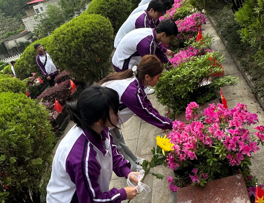 1a4fa24669ea4a0b836c9cd7242b8f5c.jpeg 1a4fa24669ea4a0b836c9cd7242b8f5c.jpeg