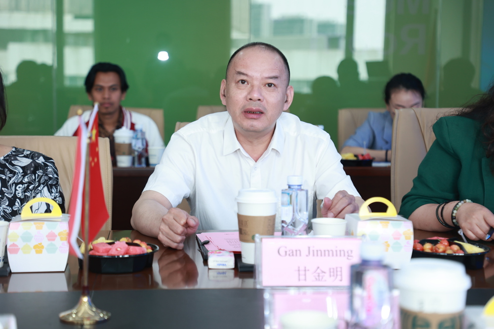 e009bdc7ec0549f1ad48de34c1ada63e