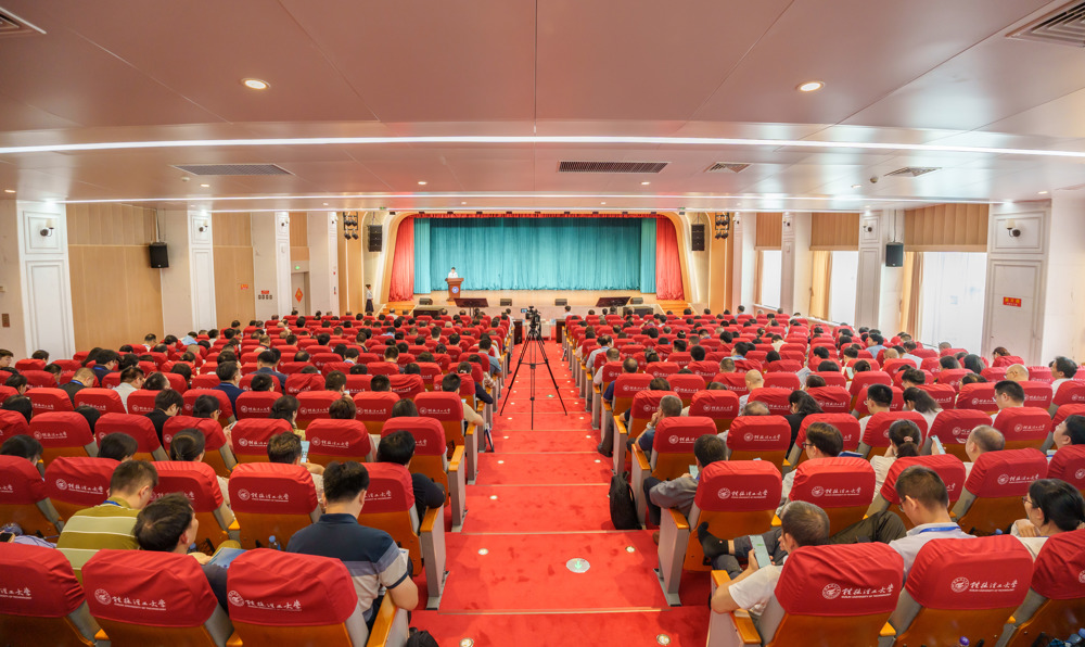 69ed8a62e2d1e5633a4e80dc9ff94f7a_