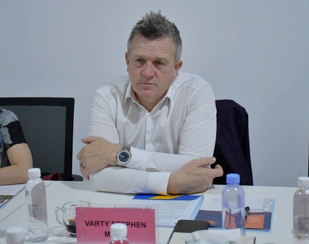 retouch_2025061213353768_����