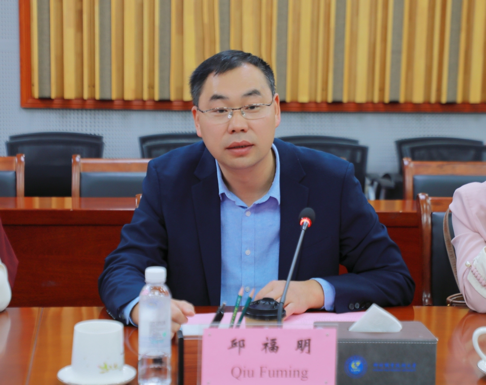 retouch_2025111615295402