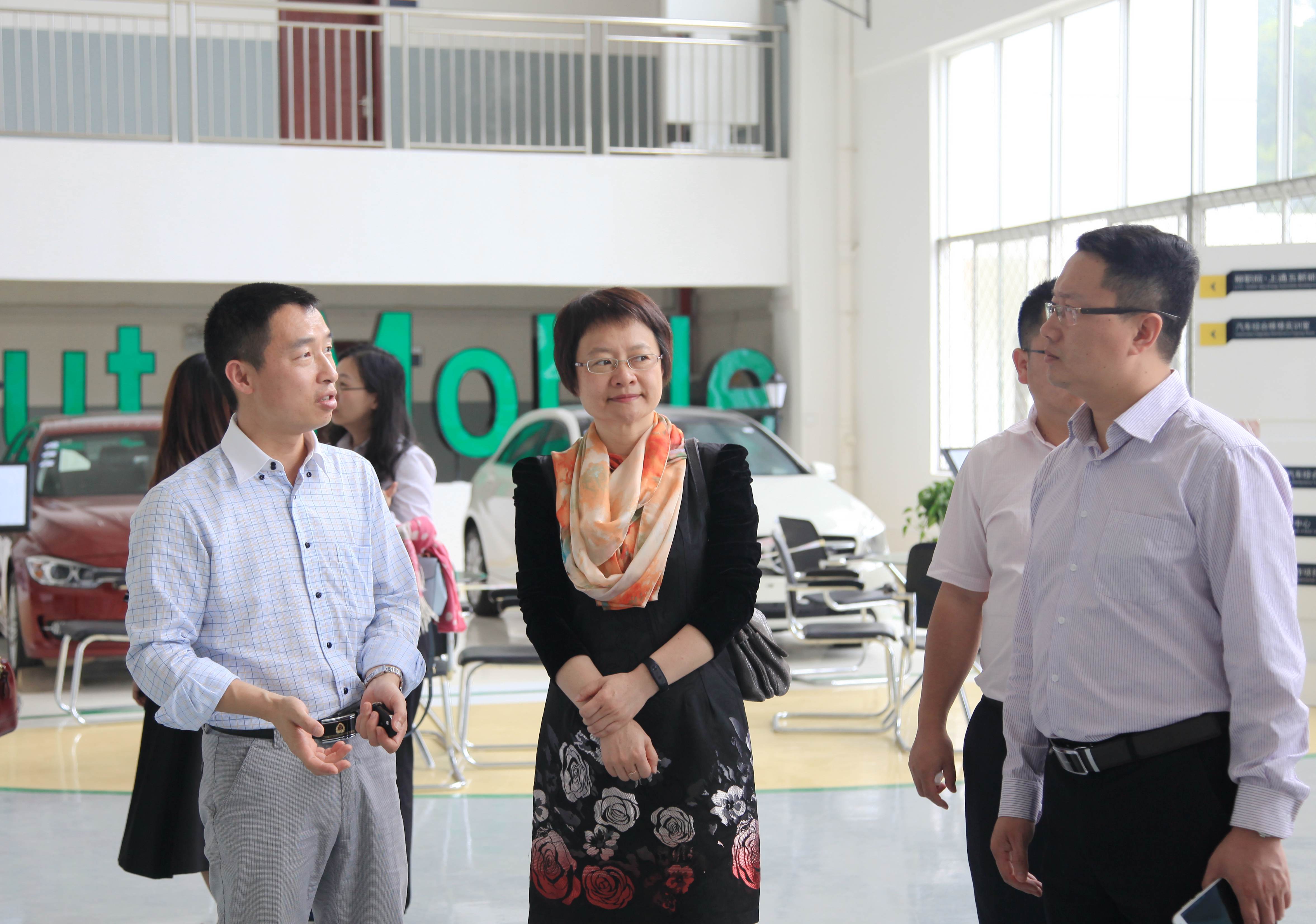 dcc302ab5ad341ae92f9e1c2c6416aab