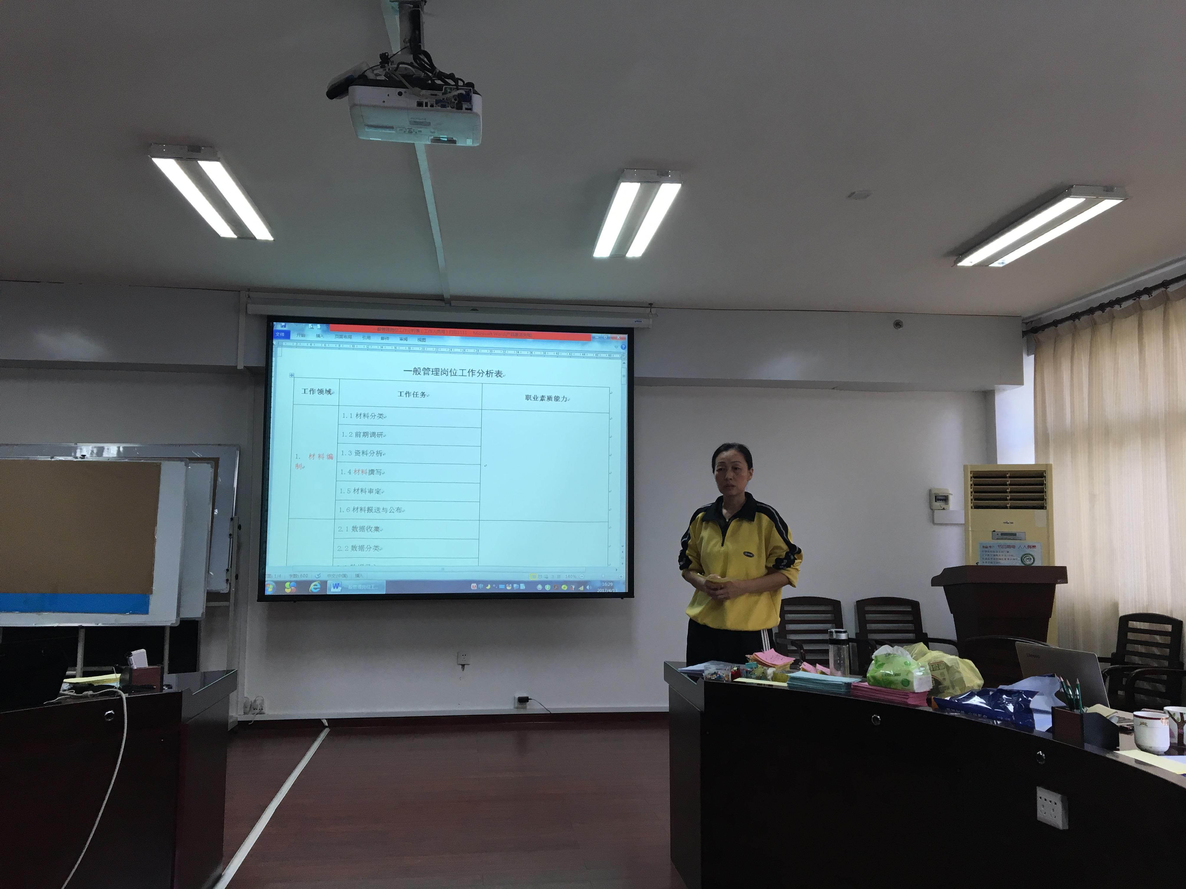 f699af598fd44615bb0628aa690c9d9b